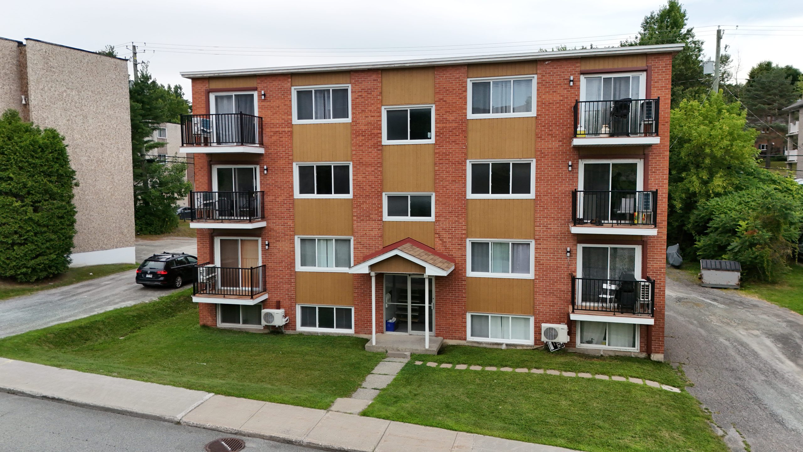 2725 Portland
