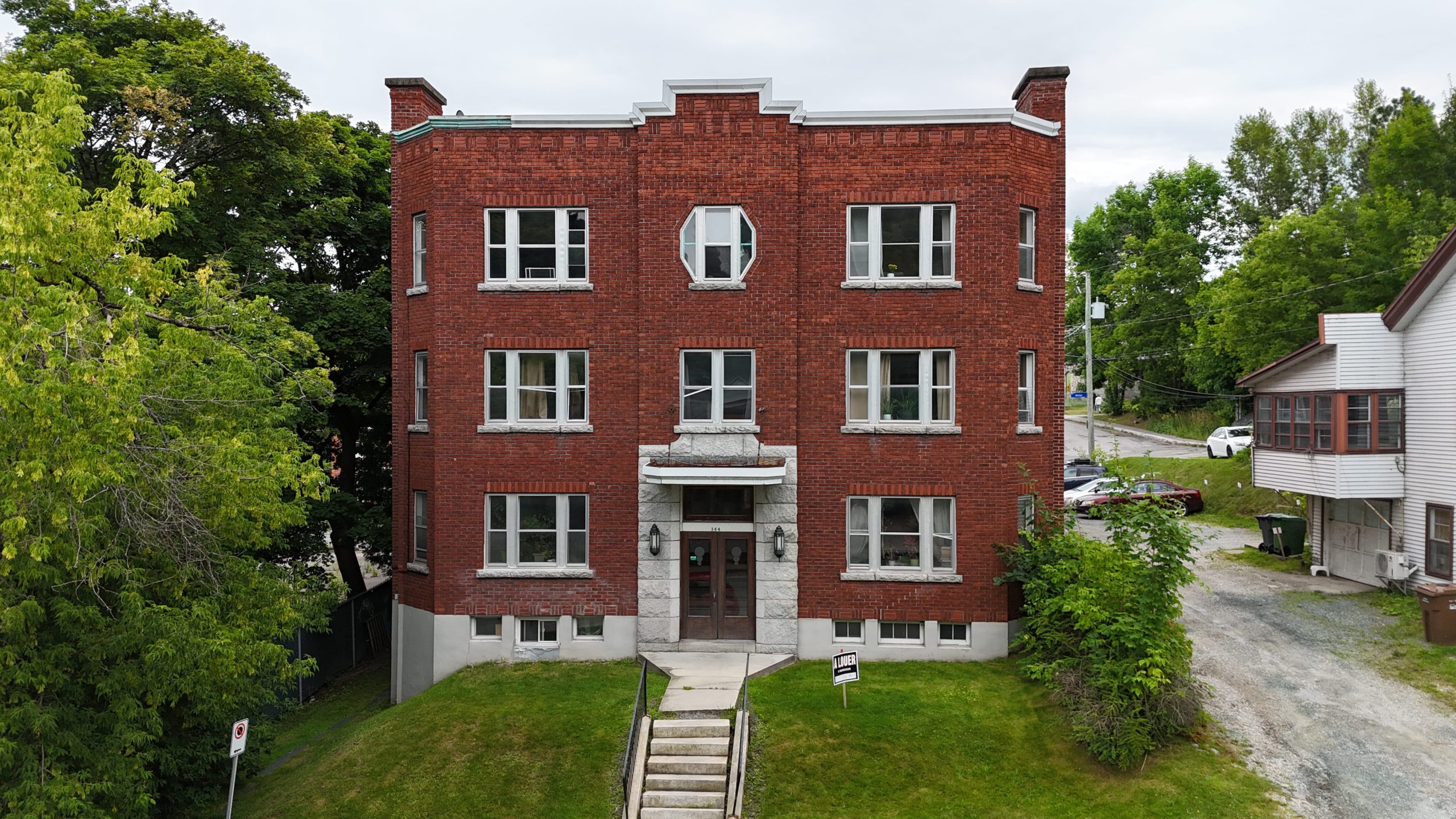 344 Montréal