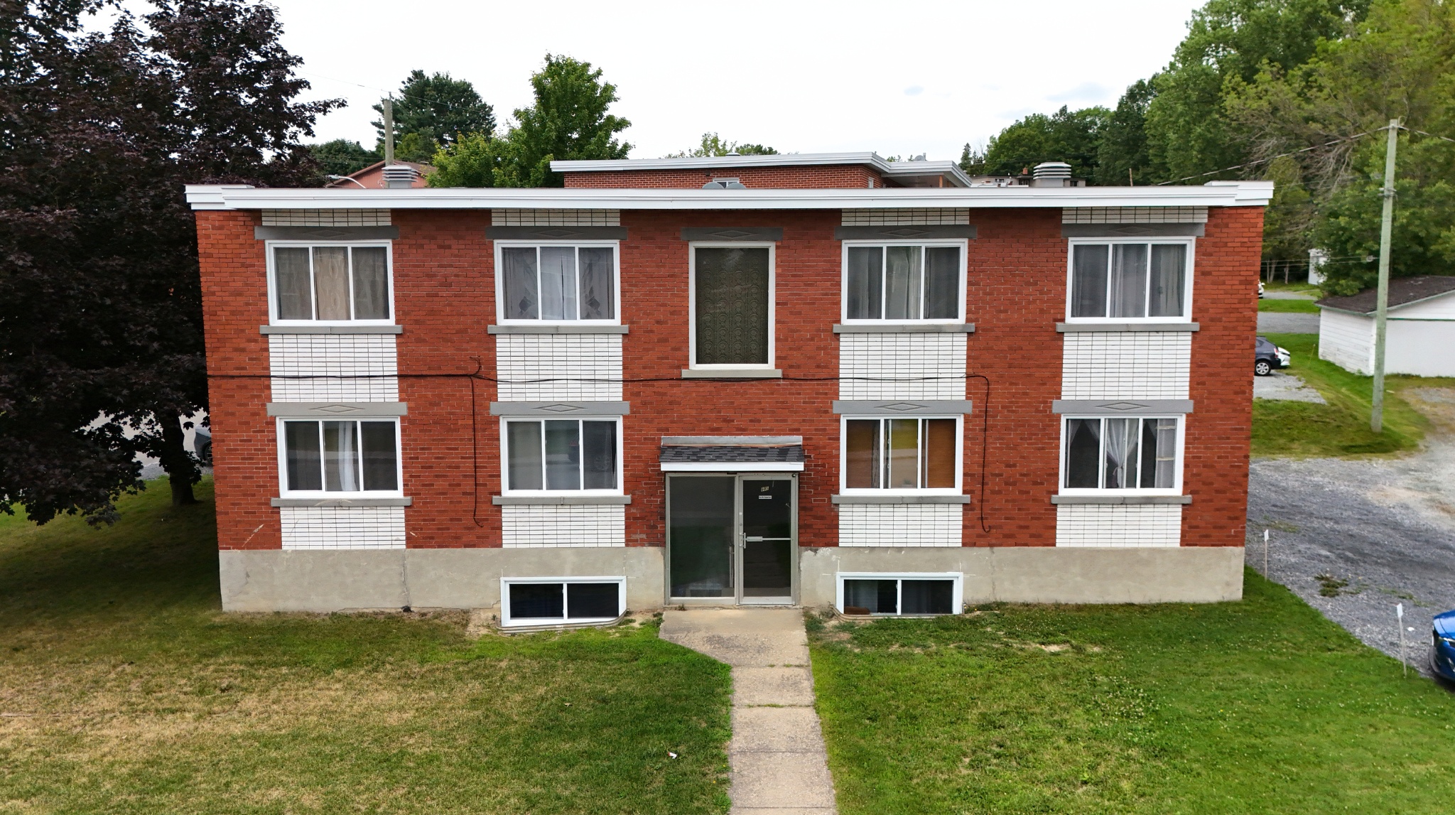 605 rue Langlois